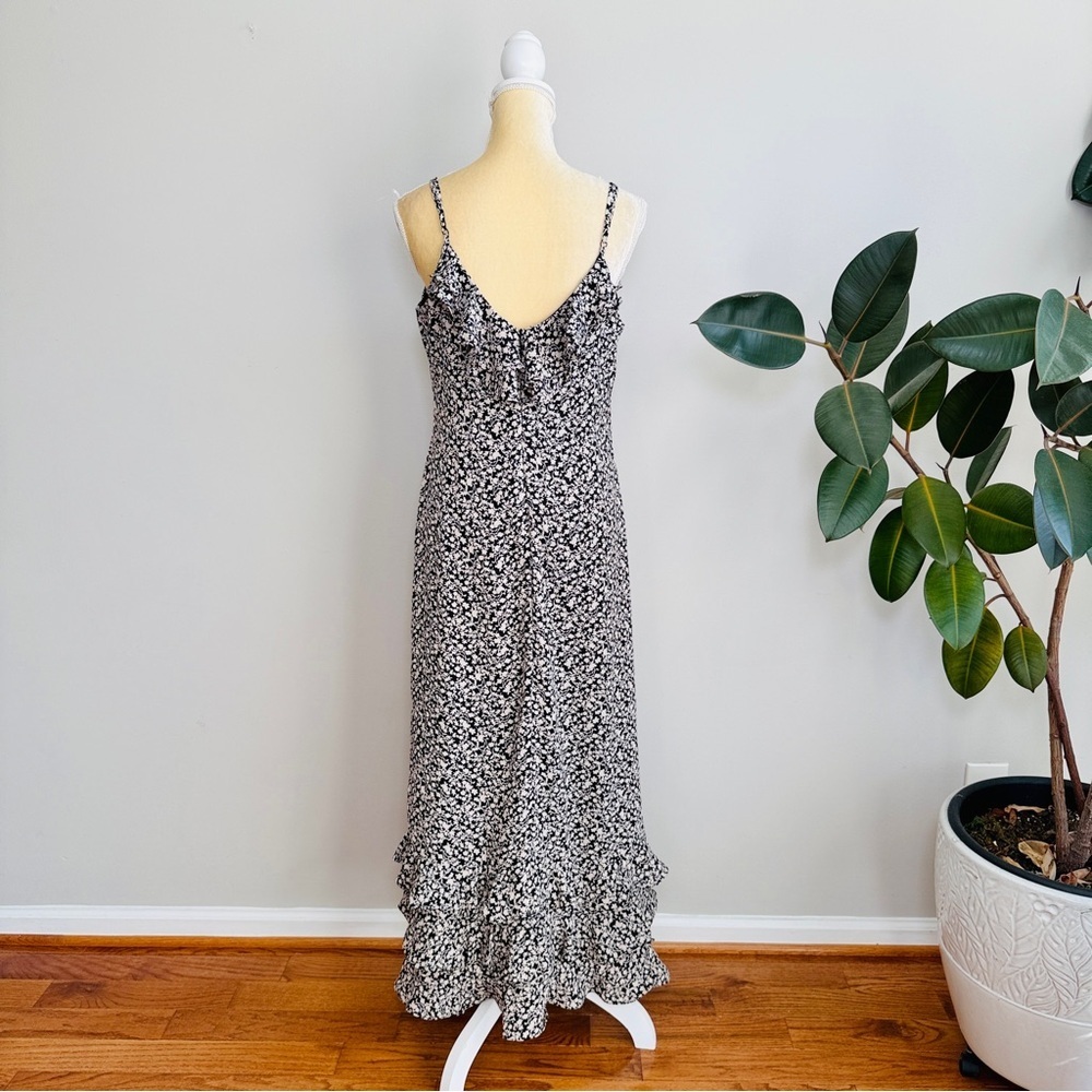 Urban Outfitters UO Angelica Ditzy Floral Ruffle Midi Dress - Picture 8 of 10